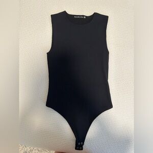 Abercrombie black bodysuit - XS